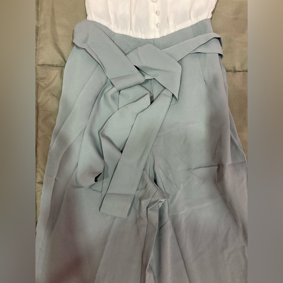 Forever New Madison Petite Halter Jumpsuit - Picture 5 of 9